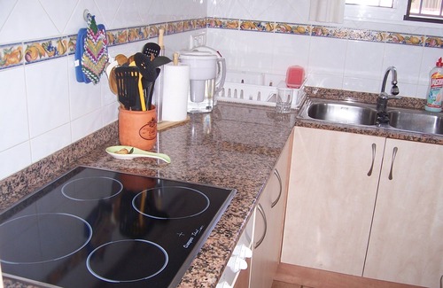 Els Poblets Ski Chalet | Comfort chalet, full climate, saltwater pool, enclosed garden, wifi, satellite TV 3 bedrooms