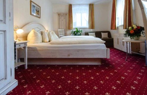 Wiesenttal House | Comfort Double Room - Akzent Hotel Goldner Stern & Sternla