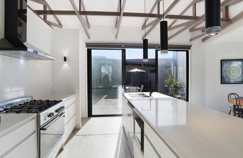 Port Fairy House | Comfort & elegance in a South Beach Retreat