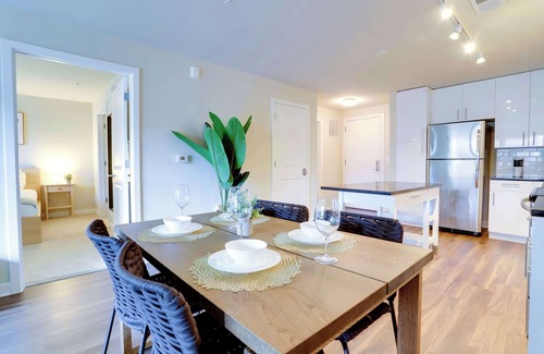 Jefferson Manor Apartment | Comfort & Great Location Apt W Gym