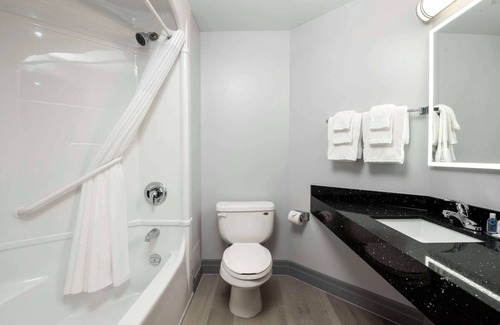 Niagara Falls Hotel | Comfort Hotel