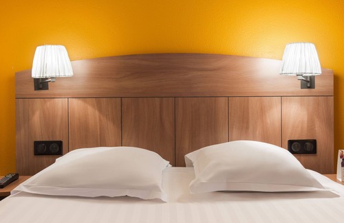 Meylan Hotel | Comfort Hotel Grenoble Meylan