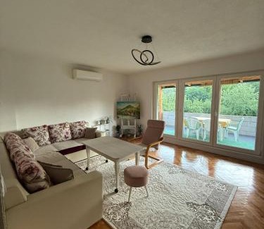 Visoko Apartment | Comfort house near pyramids II