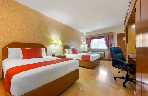 San Nicolas de los Garza Hotel | Comfort Inn Monterrey Norte