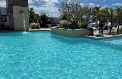 La Paz House | Comfort in Gated Community-Pool