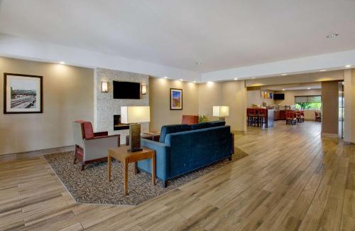 Roanoke Hotel | Comfort Inn Airport