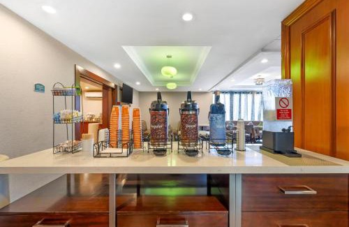Anaheim Resort Hotel | Comfort Inn Anaheim Resort