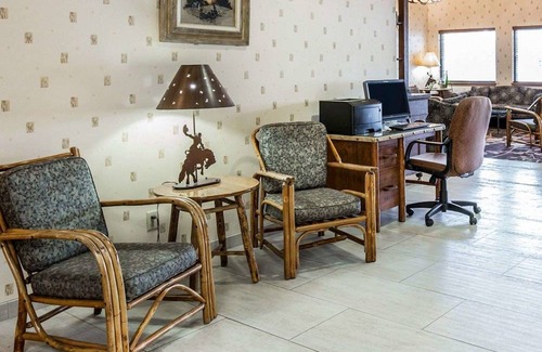 Cody Hotel | Comfort Inn at Buffalo Bill Village Resort