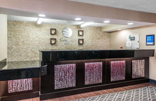 Blue Ash Hotel | Comfort Inn Blue Ash North