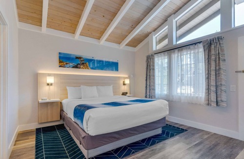Northeast Carmel Hotel | Comfort Inn Carmel By The Sea