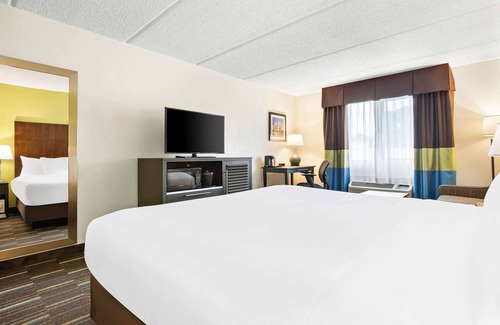Lincoln Acres Hotel | Comfort Inn Chula Vista San Diego South