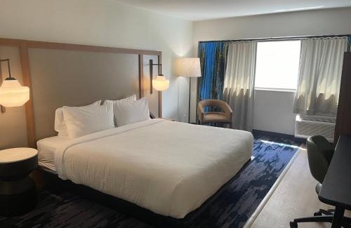 Downtown Charleston Hotel | Comfort Inn Downtown Charleston