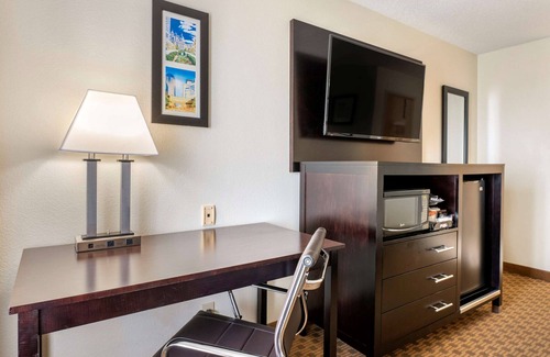 Indianapolis Hotel | Comfort Inn East