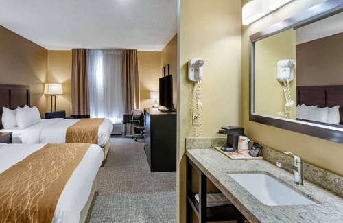 Evanston Hotel | Comfort Inn Evanston I-80