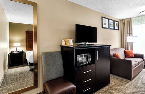Evansville Hotel | Comfort Inn Evansville East