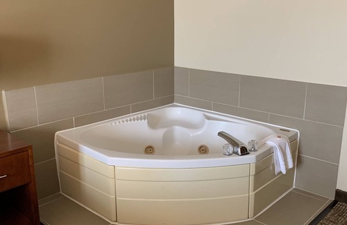Franklin Hotel | Comfort Inn Franklin Highway 96