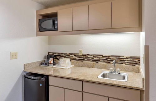 Greensboro Hotel | Comfort Inn Greensboro - Kernersville