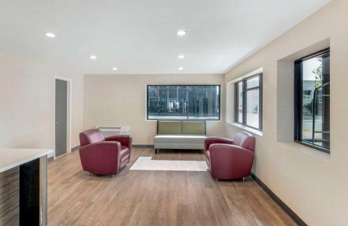 Midtown - Westport Hotel | Comfort Inn Kansas City Midtown