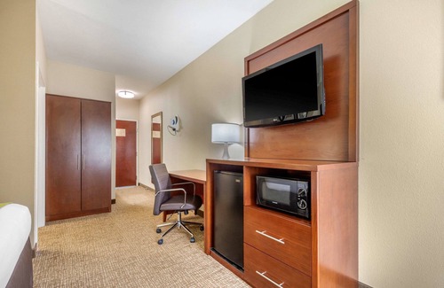 Lenoir City Hotel | Comfort Inn Lenoir City-Knoxville