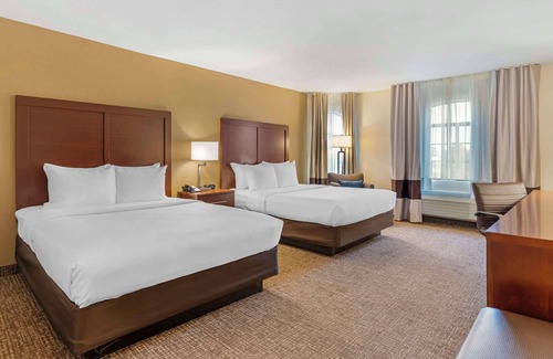 Marina Hotel | Comfort Inn Marina on the Monterey Bay