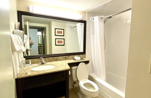 Deerfield Beach Hotel | Comfort Inn Oceanside Deerfield Beach