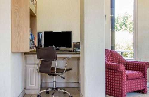 Ventura Hotel | Comfort Inn Palo Alto