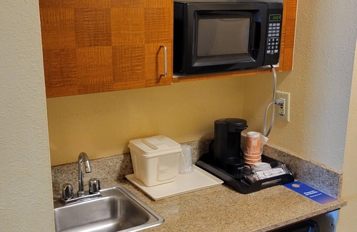 Stone Mountain Hotel | Comfort Inn & Suites at Stone Mountain