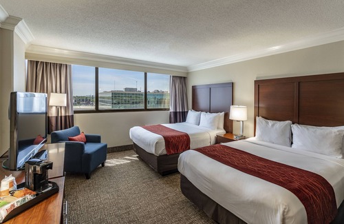 Metairie Hotel | Comfort Inn & Suites At Copeland Tower