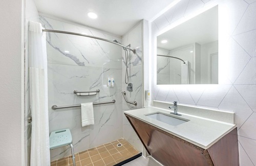 Belton Hotel | Comfort Inn & Suites Belton Temple South I-35