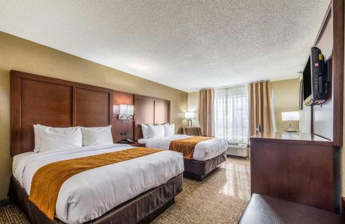 Dayton Hotel | Comfort Inn & Suites Dayton North
