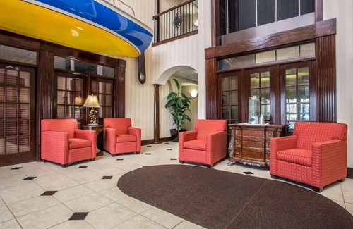 Columbia Hotel | Comfort Inn & Suites FtJackson Maingate