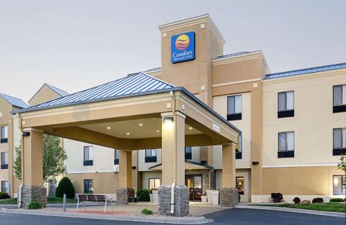 Hutchinson Hotel | Comfort Inn & Suites Hutchinson