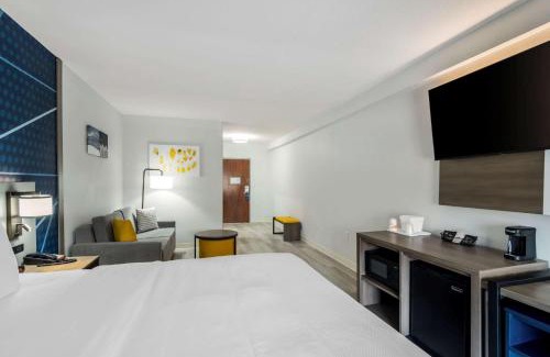 Lexington - Salisbury Hotel | Comfort Inn & Suites Lexington South