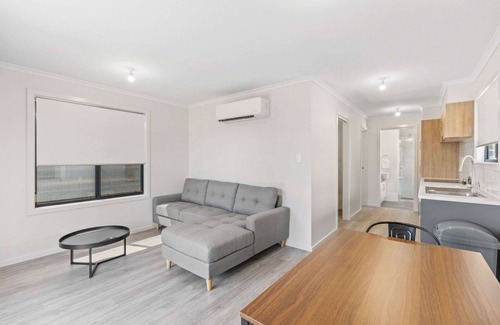 Enfield Hotel | Comfort Inn & Suites Manhattan