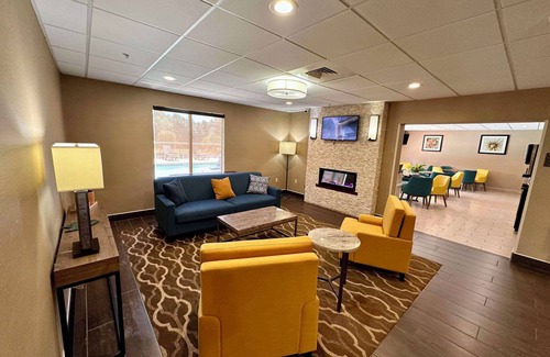 Mocksville Hotel | Comfort Inn & Suites Mocksville I-40