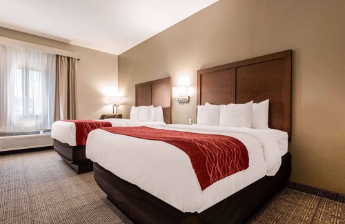 Streetsboro Hotel | Comfort Inn & Suites Streetsboro - Kent