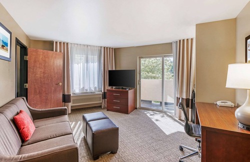 Heart of Missoula Hotel | Comfort Inn University