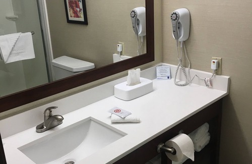 Millersburg Hotel | Comfort Inn