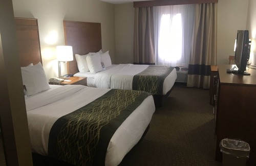 Millersburg Hotel | Comfort Inn