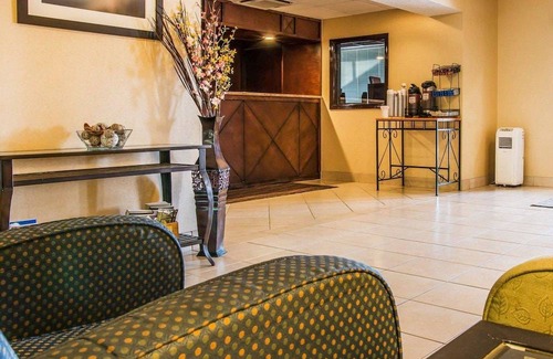 Whitehall Hotel | Comfort Inn Whitehall