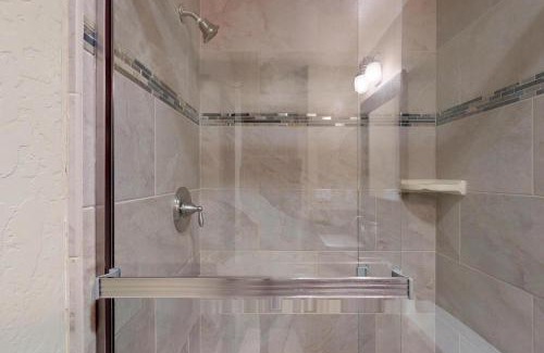 Shaver Lake House | Comfort Lodge