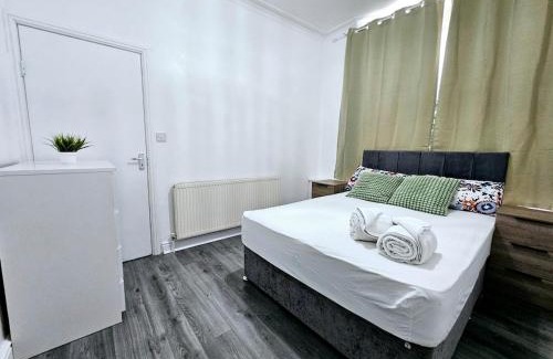 Kirkdale Apartment | Comfort place