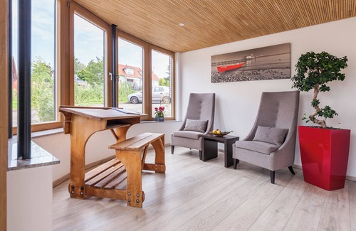 Hagnau Apartment | Comfort Room with Side Lake View, Balcony and Wi-Fi