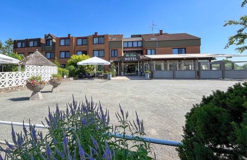 Stade House | Comfort Single Room - Four Linden Kiek In Hotel