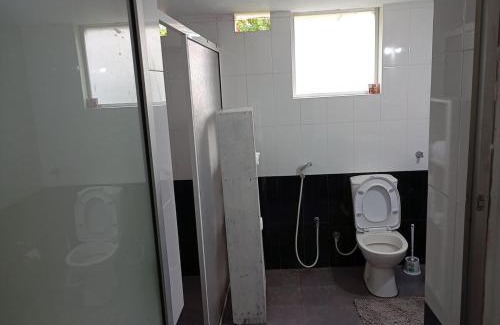 Peliyagoda Apartment | Comfort Stay with AC WiFi and Hot Water near Colombo