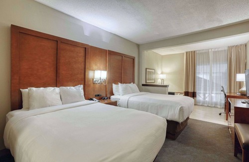 Appleton Hotel | Comfort Suites Appleton Airport