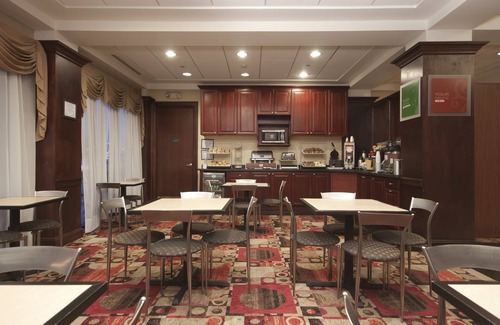 Avenel Hotel | Comfort Suites at Woodbridge