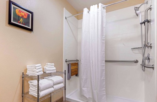Boone Hotel | Comfort Suites Boone - University Area