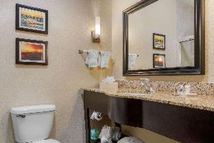 Central City Hotel | Comfort Suites Corpus Christi Central