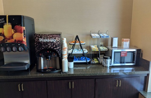 Huntersville Hotel | Comfort Suites Huntersville near Lake Norman